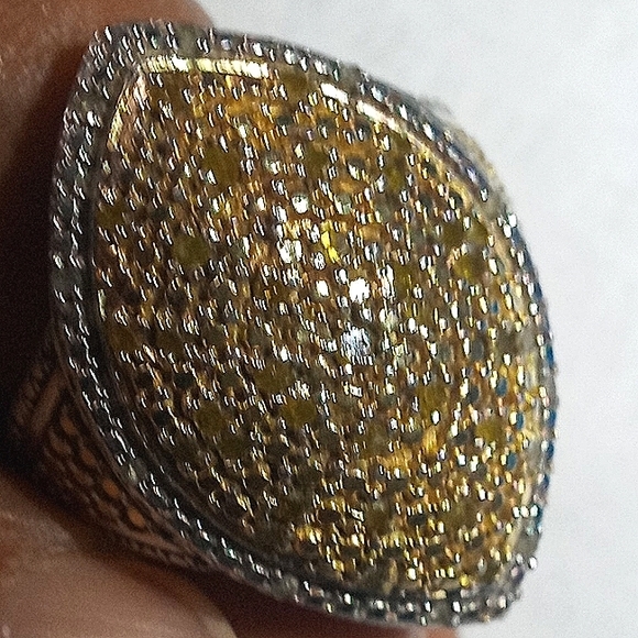 Diamond Ring - Picture 2 of 8